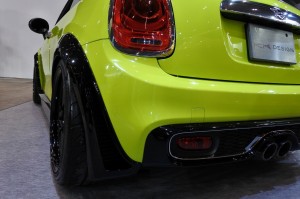 F56 ミニ　オーバーフェンダーキット